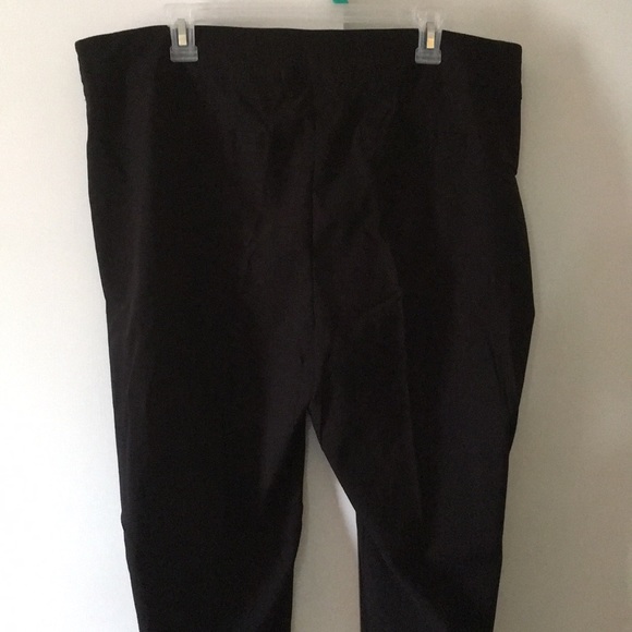 Women’s dress pants - Picture 2 of 3